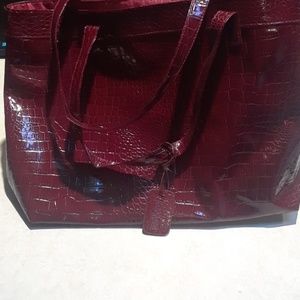 NM red tote